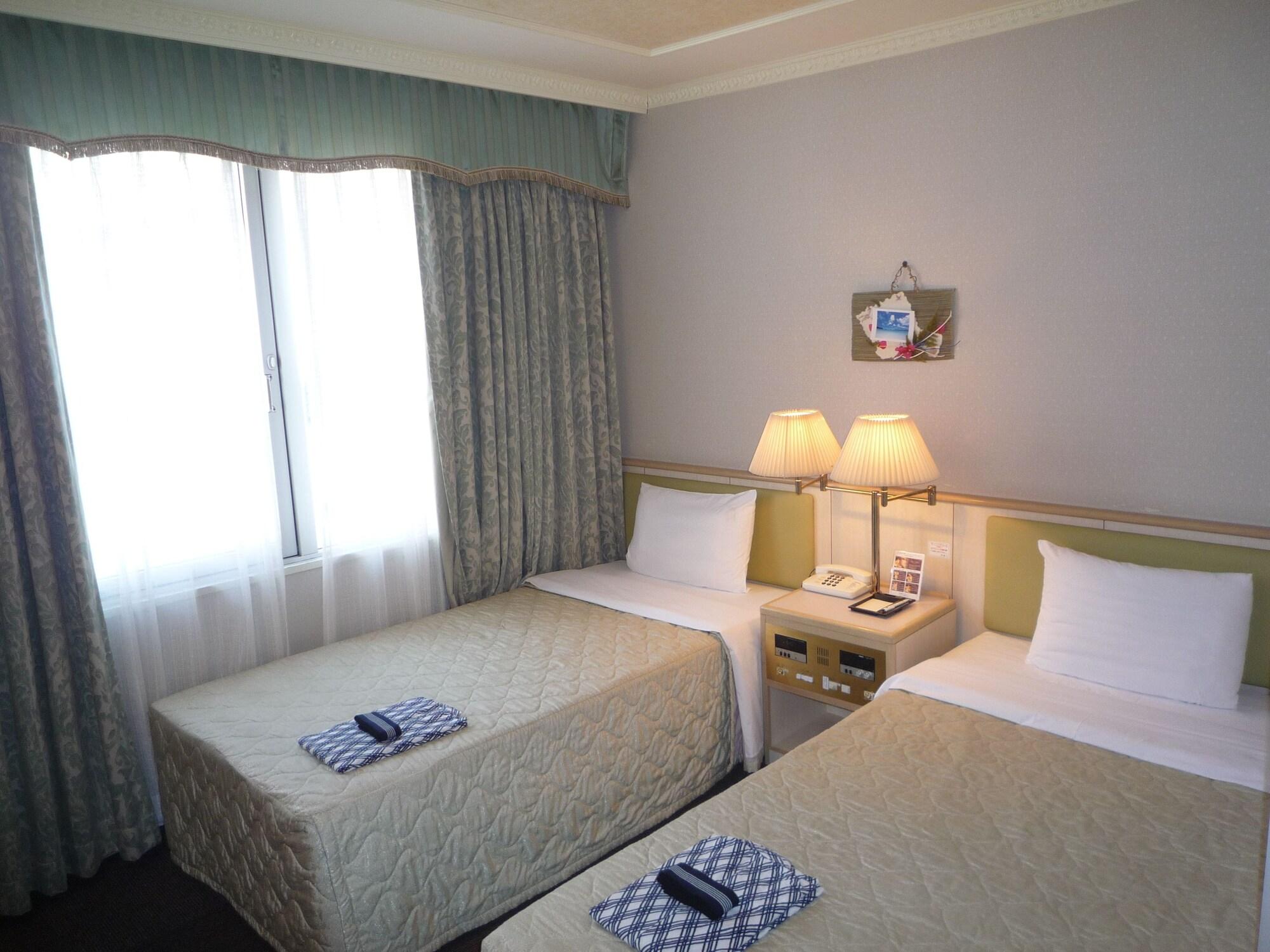 Naha Grand Hotel Екстер'єр фото